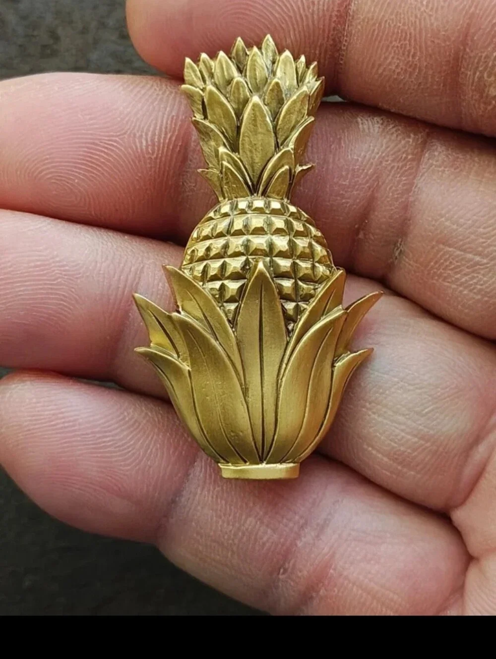 1980s Vintage Signed EI Gold Tone Pineapple Brooch
